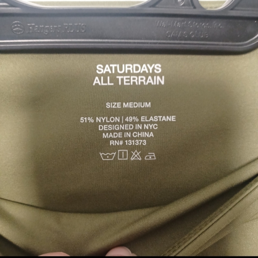 Saturdays All Terrain Olive Athletic biker shorts sz M - Picture 3 of 5